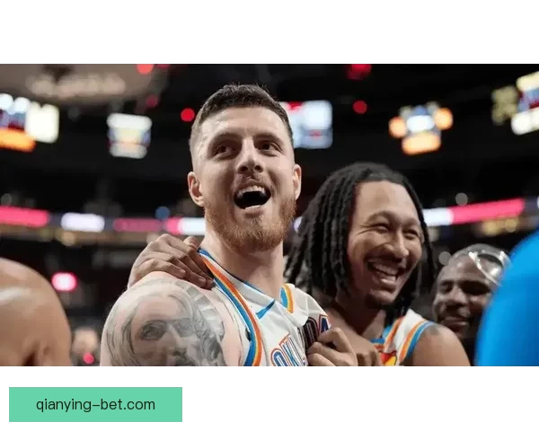 雷霆豪取12连胜SGA三节砍22分领衔最强先发冲击卫冕梦想